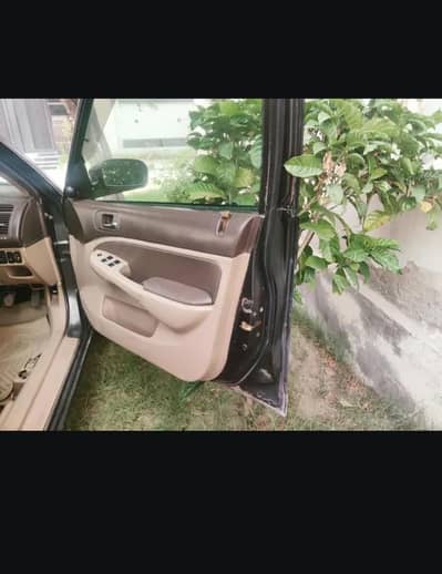 Honda Civic EXi 2005