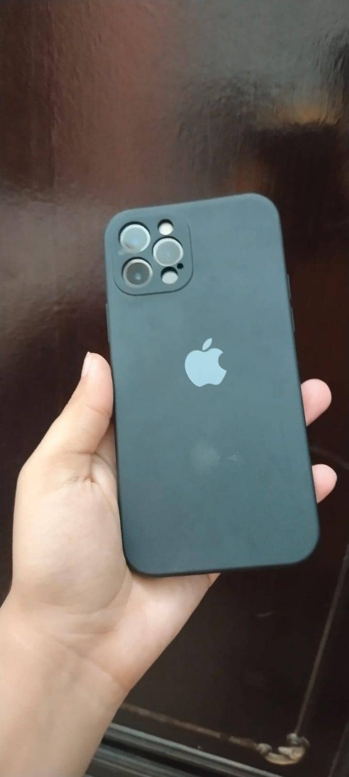Apple iPhone 12 Pro 1