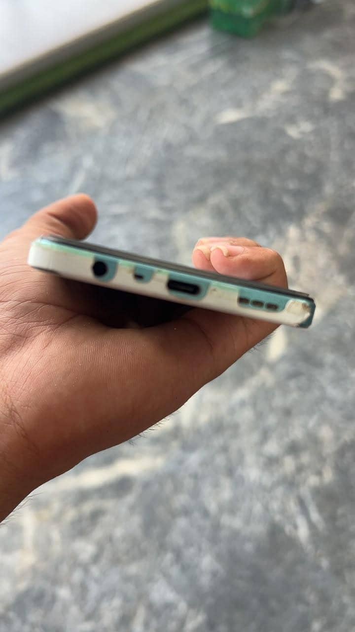 OPPO A78 4