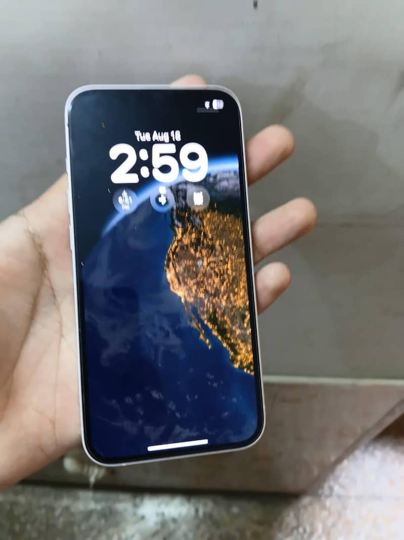 Iphone17e 5