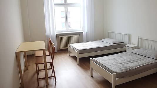 **Perfect Girls Hostel Rooms Available in I-8/3 Islamabad**