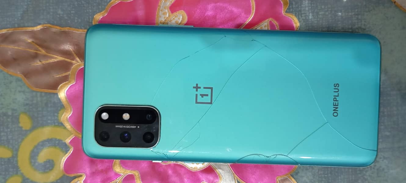 One Plus 8T 0
