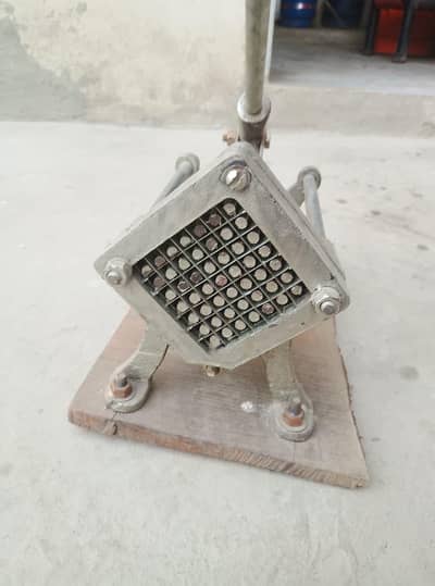 chips cutter