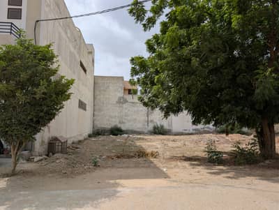 Chance deal for sale 240sqyrd plot in vvip sector