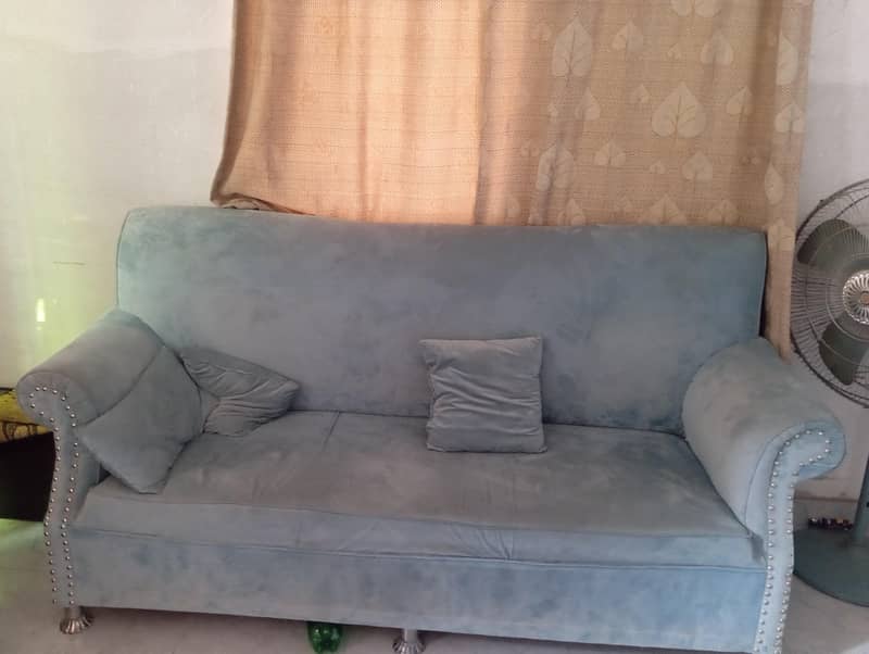 7setar sofa 1