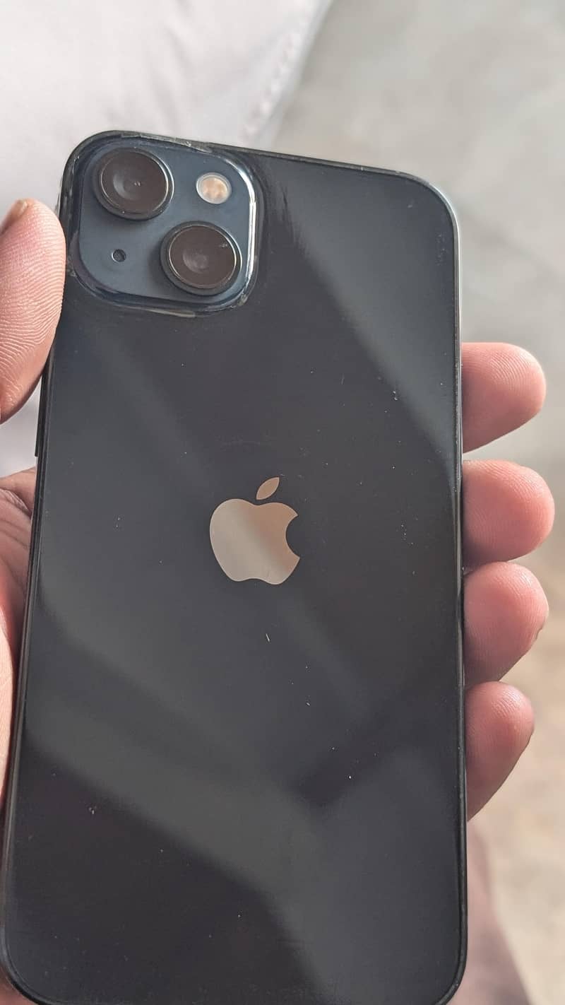 Apple iPhone 13 1