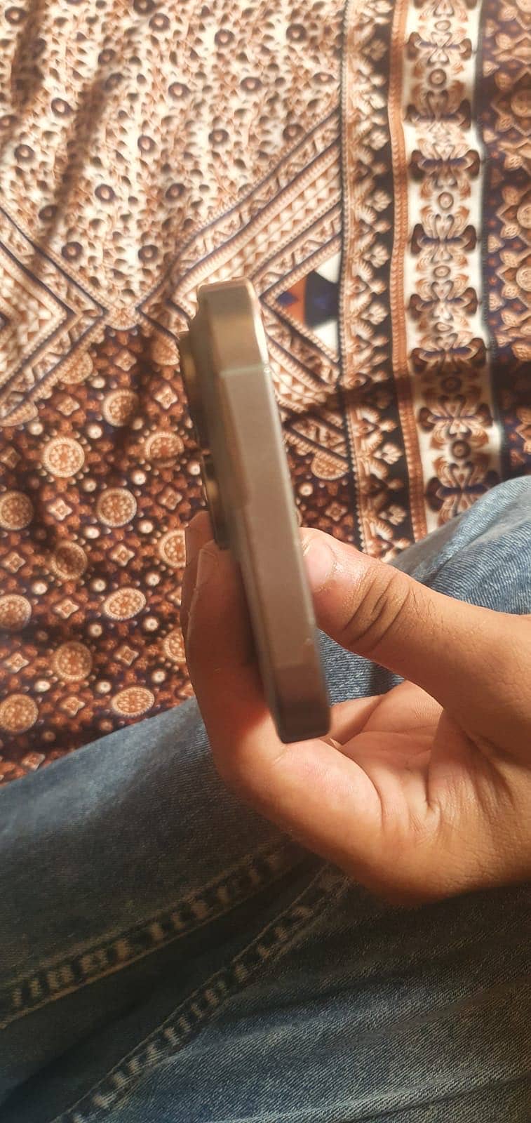 Apple iPhone 16 Pro 5