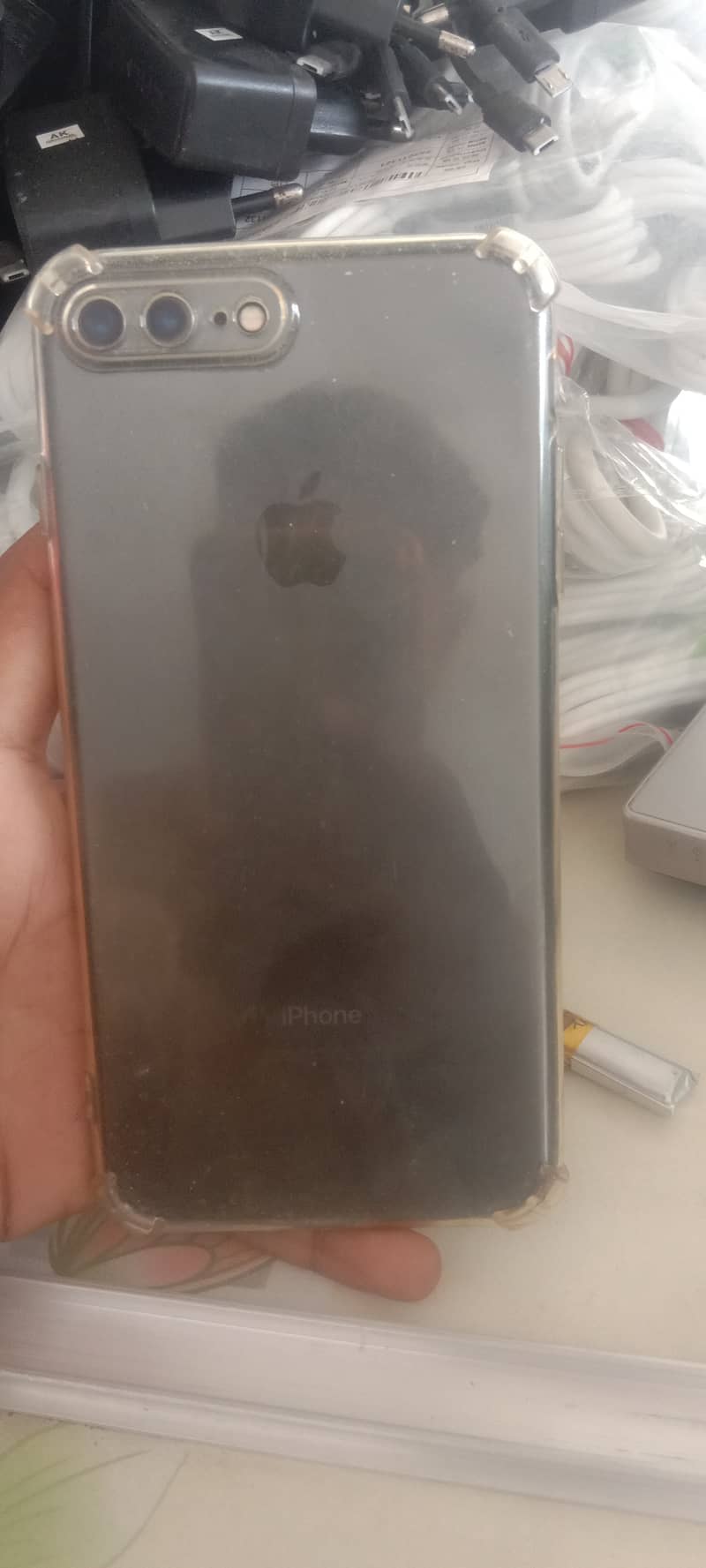 Apple iPhone 7 Plus 1
