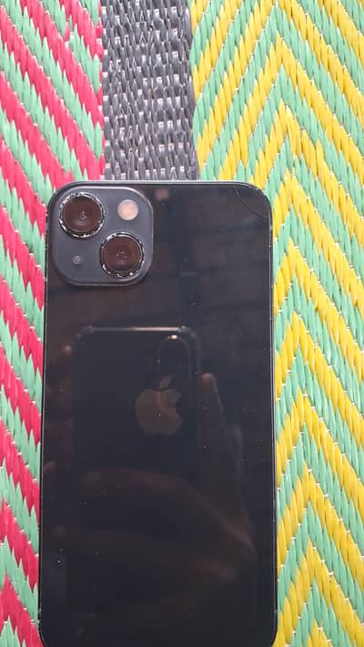 Apple iPhone 13