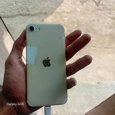 iPhone se 2020