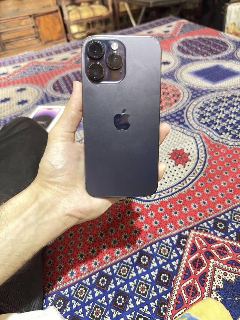 Apple iPhone 14 Pro Max 7