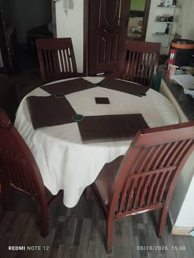 4 chairs dining table pure wood