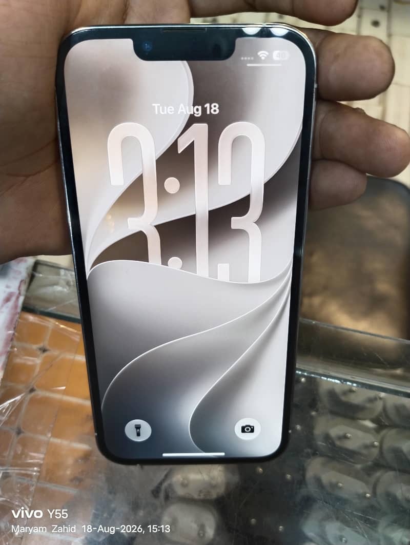 Apple iPhone 13 Pro 0