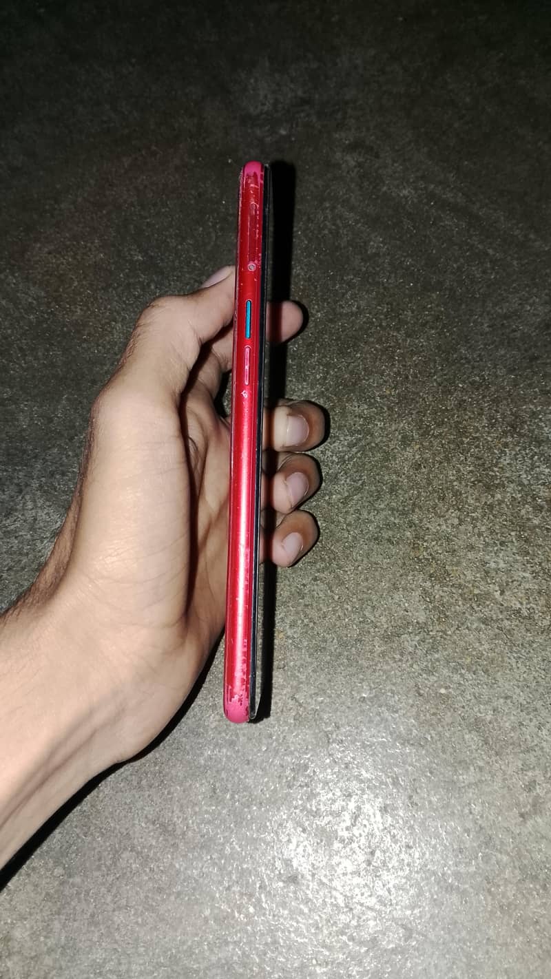 OPPO A3s 4