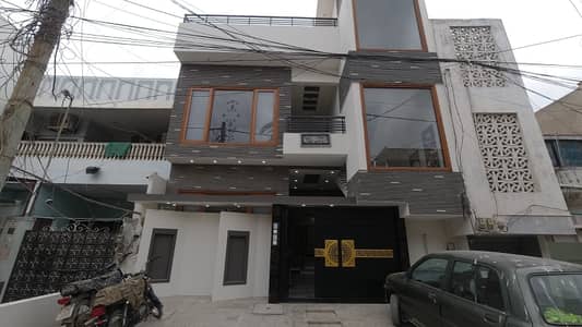 Centrally Located House In North Nazimabad - Block N Is Available For Sale
