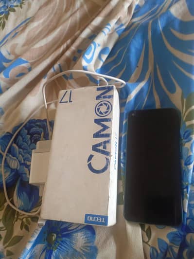 Tecno CAMON 17