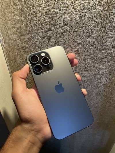 Apple iPhone 15 Pro Max FU