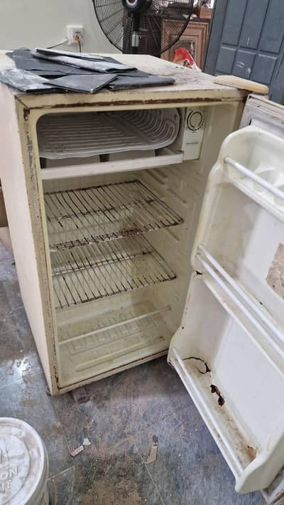 mini fridge