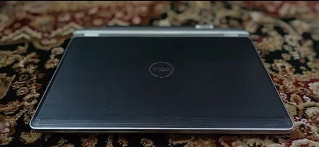 Dell Laptop Atitude - E6320 for Sell -4GB RAM , 128 GB HDD
