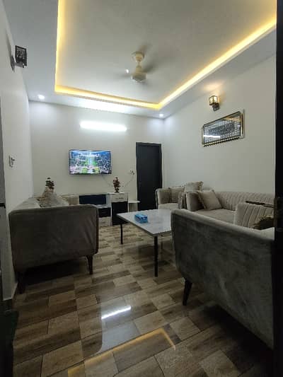 It'S 5 Room Apartment Available For Rent At Prime Location Of Unit No 9 Latifabad Hyderabad