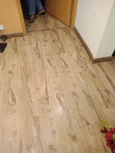 Wooden Floor | Vinyl Floor | Wooden Blind | Feature wall | Grass