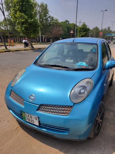 Nissan March 2007