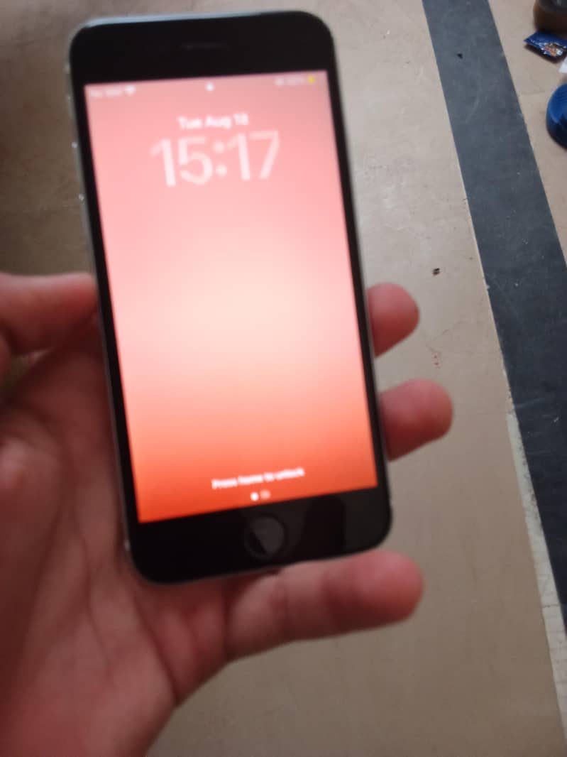 Apple iPhone SE 2