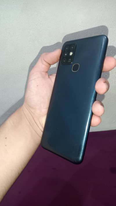 Infinix HoT 10