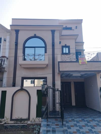 5 Marla Ultra Modern House for sale