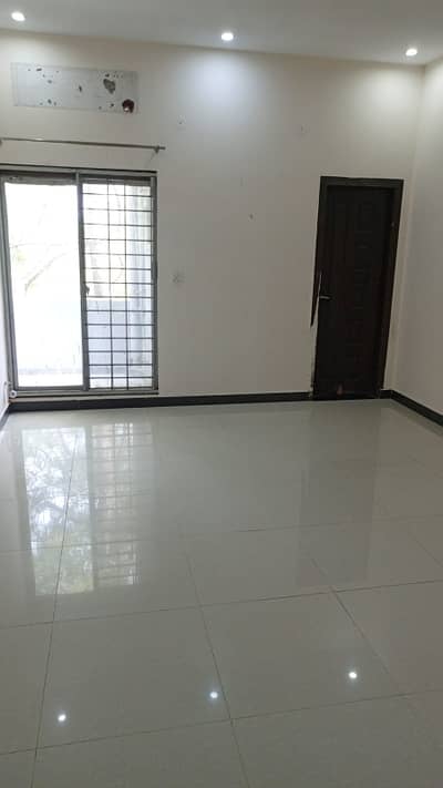 10 Marla House For Rent With Complete Solour System