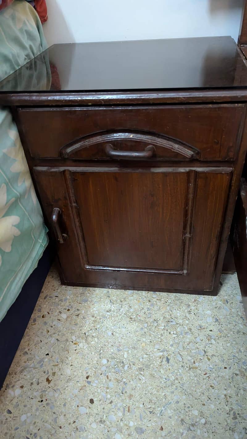 Single bed with side table 3