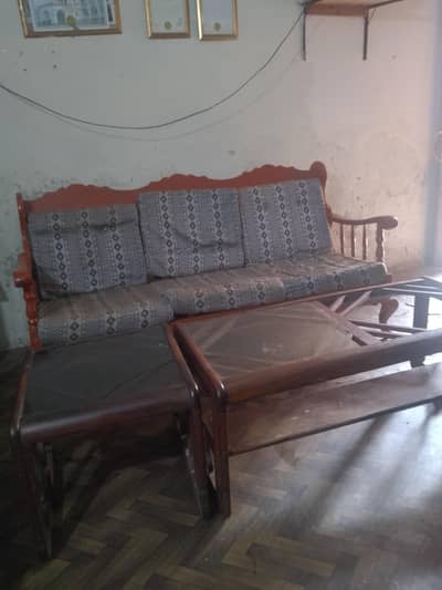 5 seater sofa set only 30k