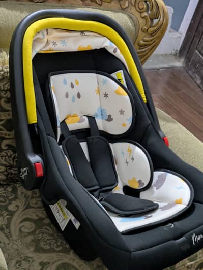 Mom Squad Carry Cot