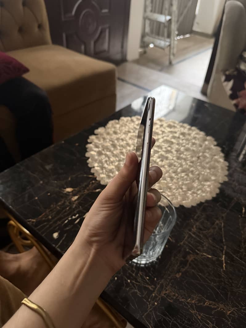 One pLus 8 3