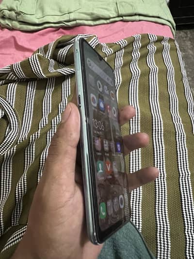 Vivo S1