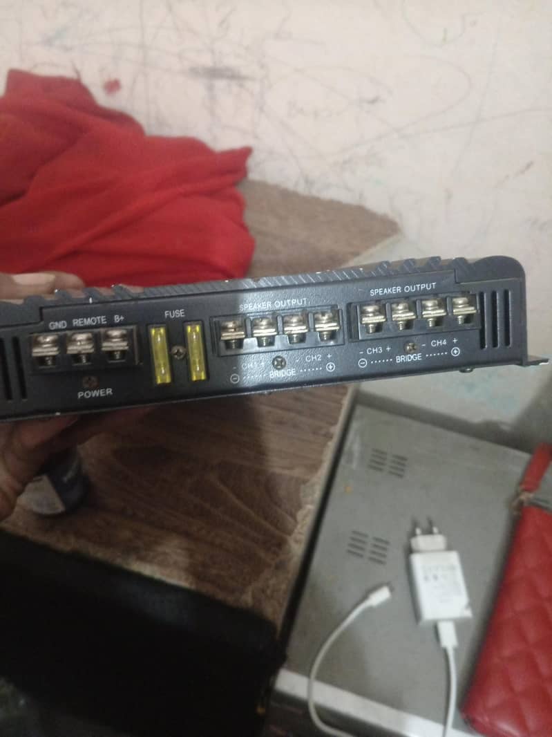 amplifier 1