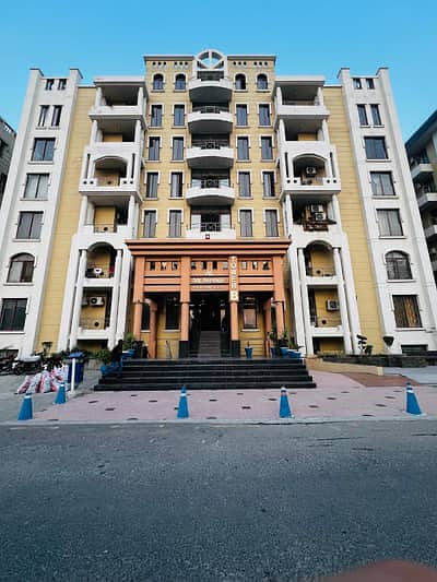 Luxurious Twobed Apartment For Families short & Long stay Available