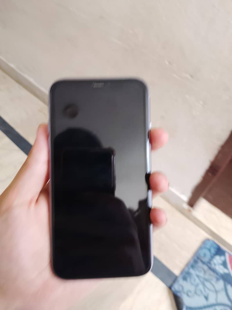 Apple iPhone 11 6