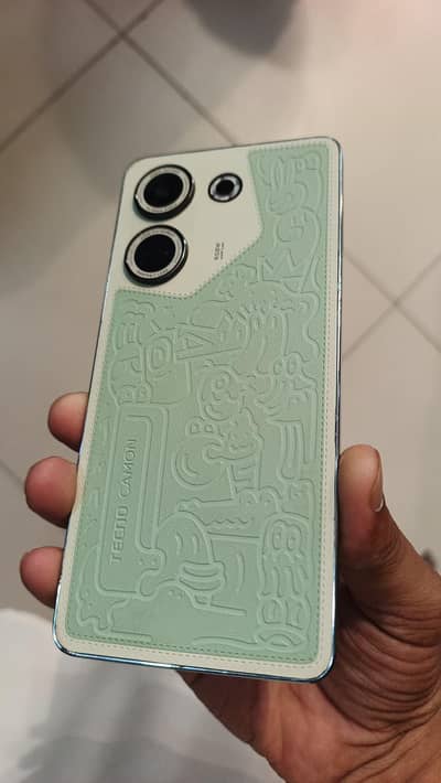 Tecno CAMON 20 8+8 256 110℅ ok full box