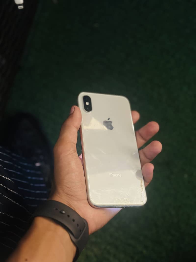 Apple iPhone X 5