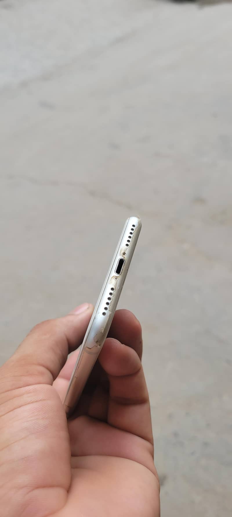 Apple iPhone 8 4