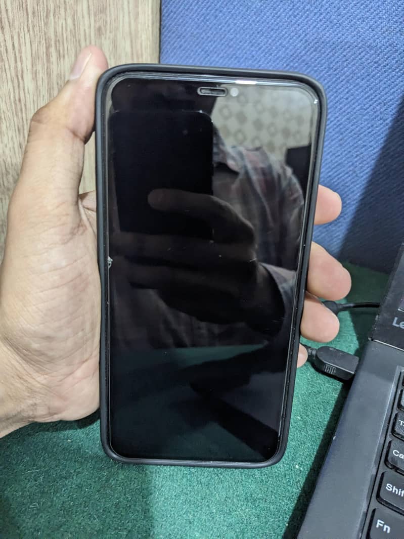 iPhone 11 Pro Max 3