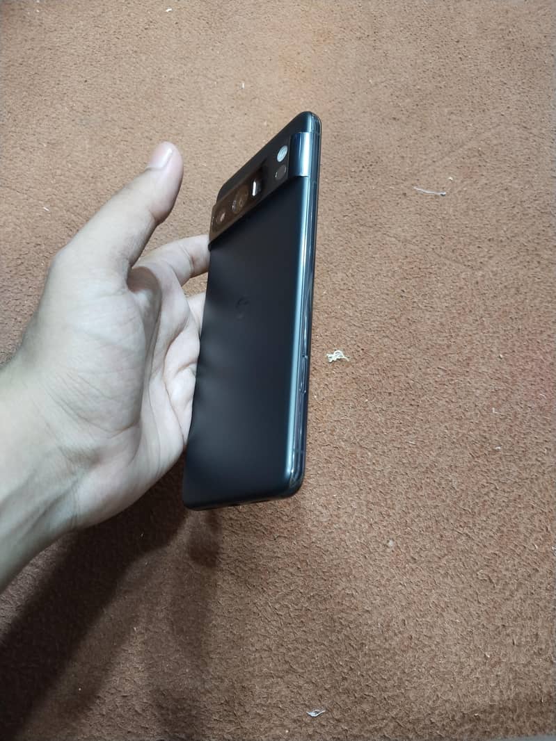 Google Pixel 8 Pro 3