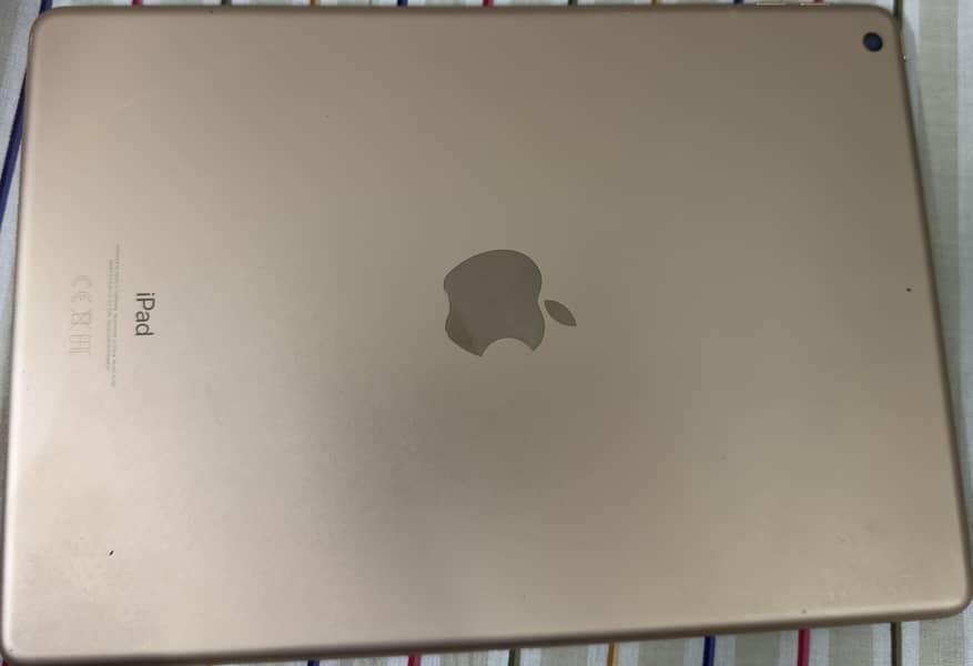 iPad 7 32gb 0