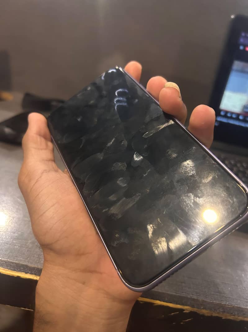 Apple iPhone 11 1