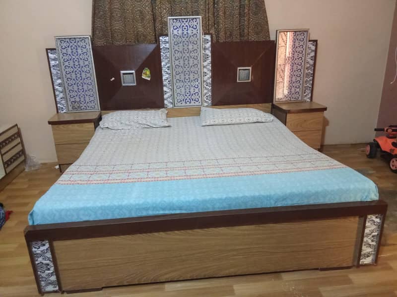 bed room set 0
