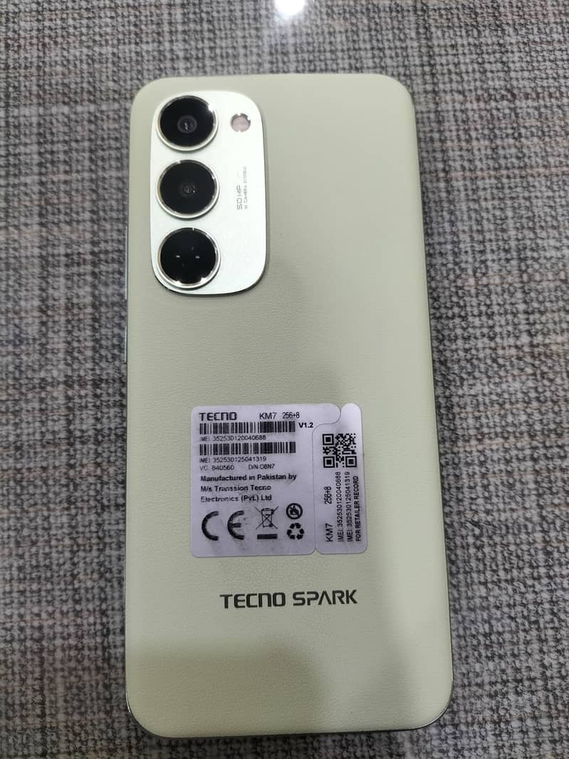 Tecno Spark 40 Pro Plus 0