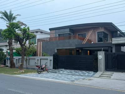 One Kanal Brand New Luxury Ultra-Modern Design Most Beautiful Owner Build Full Basement Bungalow For Sale At Prime Location Of DHA Lahore Near To Park Masjid & Commercial Market.