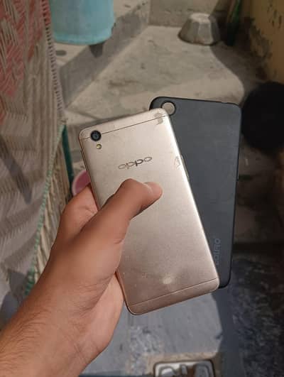 OPPO A37