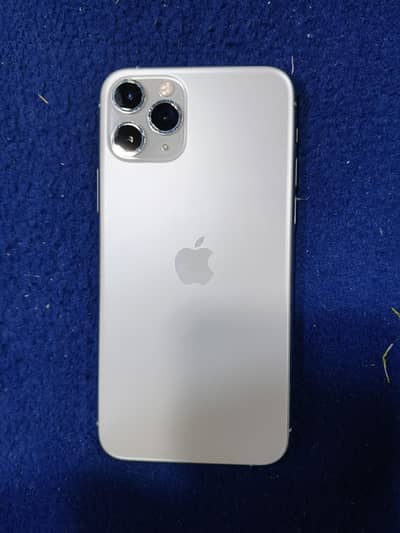 iphone 11 pro  factory anlock 256gb condition 10by10 battery health 89
